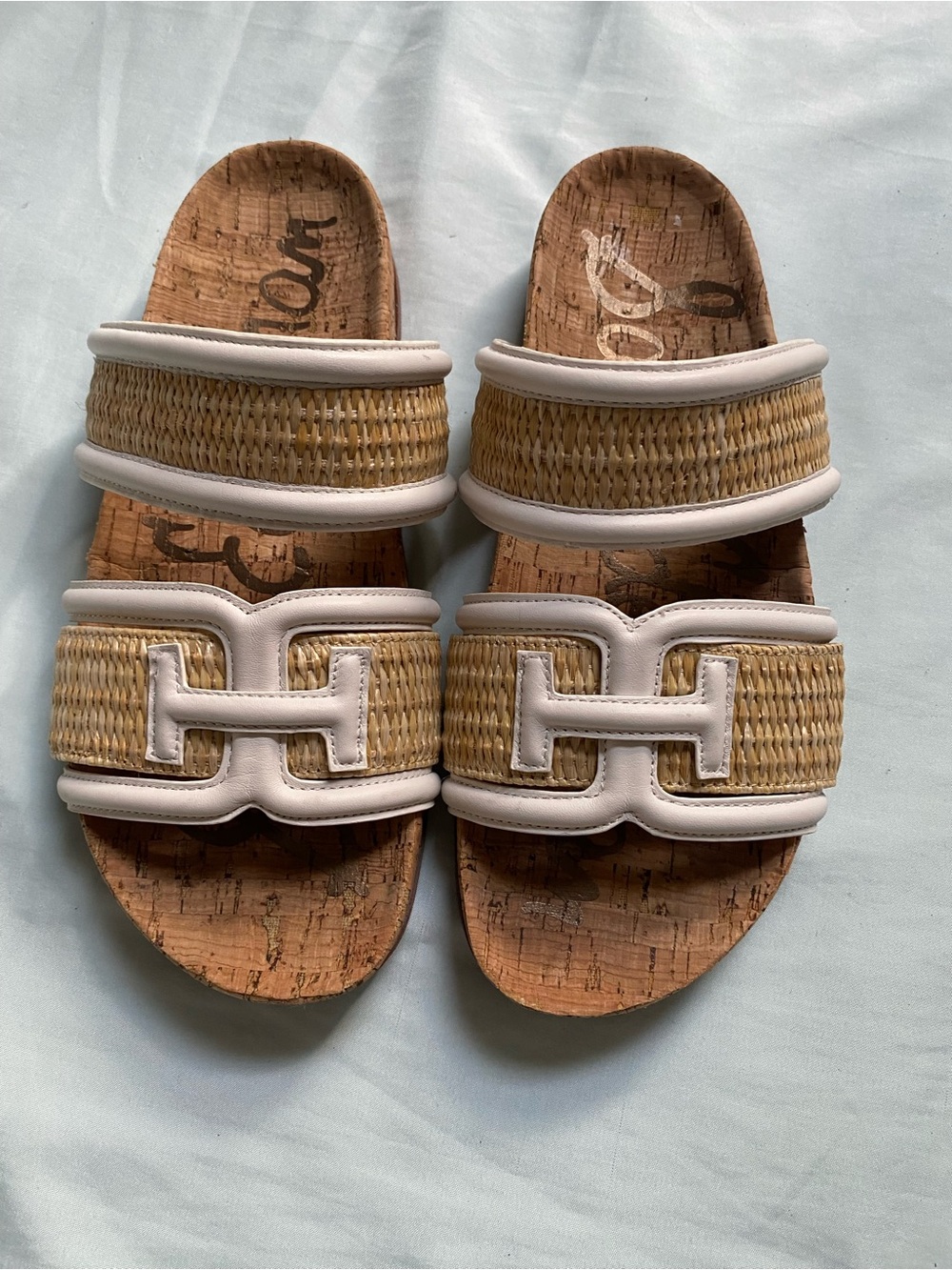 Sam Edelman womenโs Woven Slide Sandals in White and Tan size 8,5M